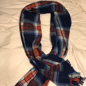 Long thick warm scarf